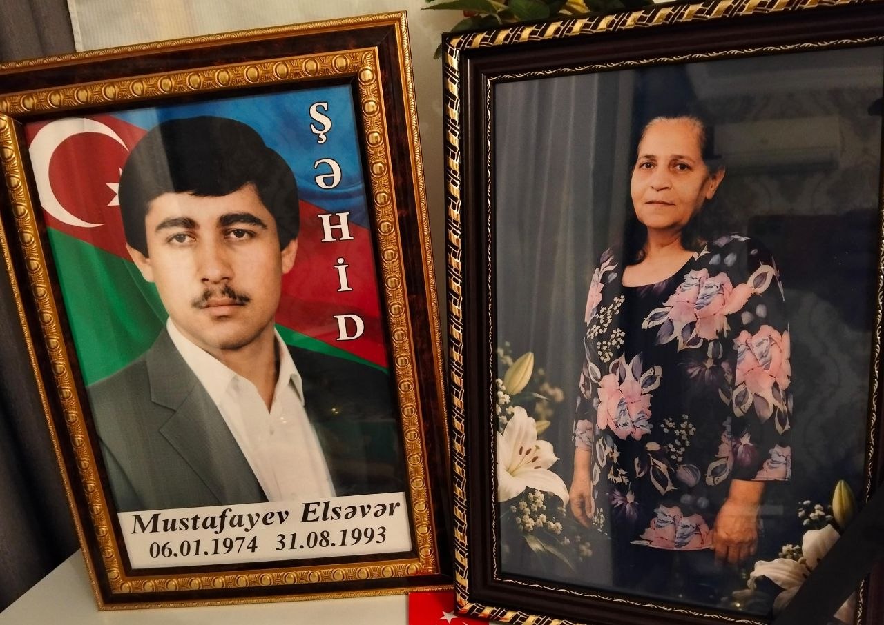 33 ildir itkin oğlunun yolunu gözləyən şəhid anası vəfat etdi - FOTO