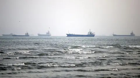 Fransa Rusiyanın "kölgə donanması"na aid növbəti tankeri saxladı &ndash; ANBAAN VİDEO
