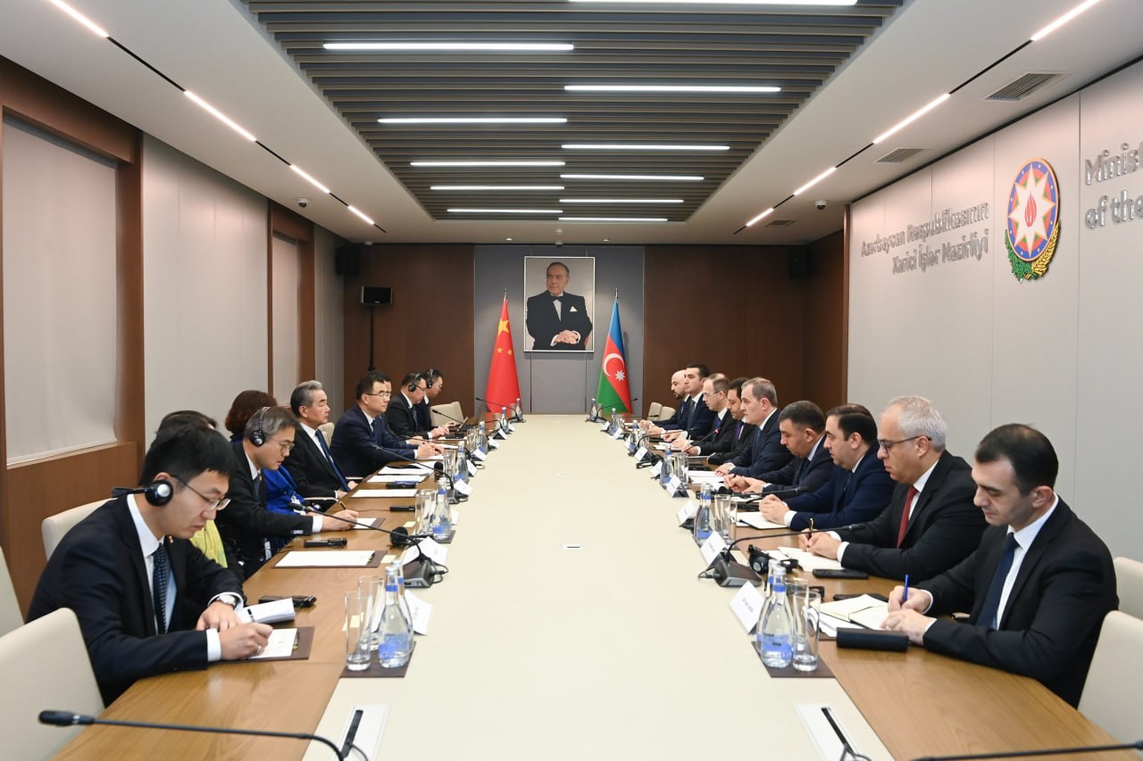 Ceyhun Bayramov çinli həmkarı ilə nəyi müzakirə etdi? - FOTO