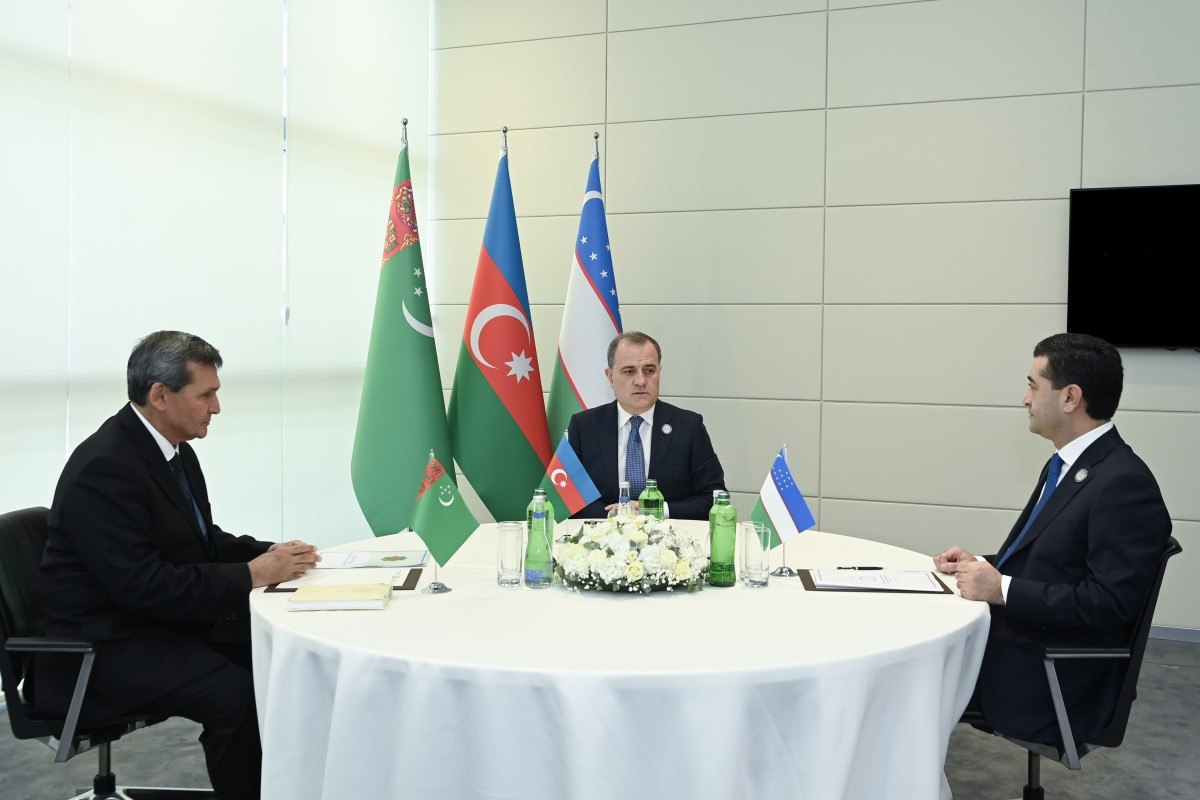 Azərbaycan, Özbəkistan və Türkmənistan XİN rəhbərlərinin üçtərəfli görüşü: Nələr müzakirə edildi? &ndash; FOTO