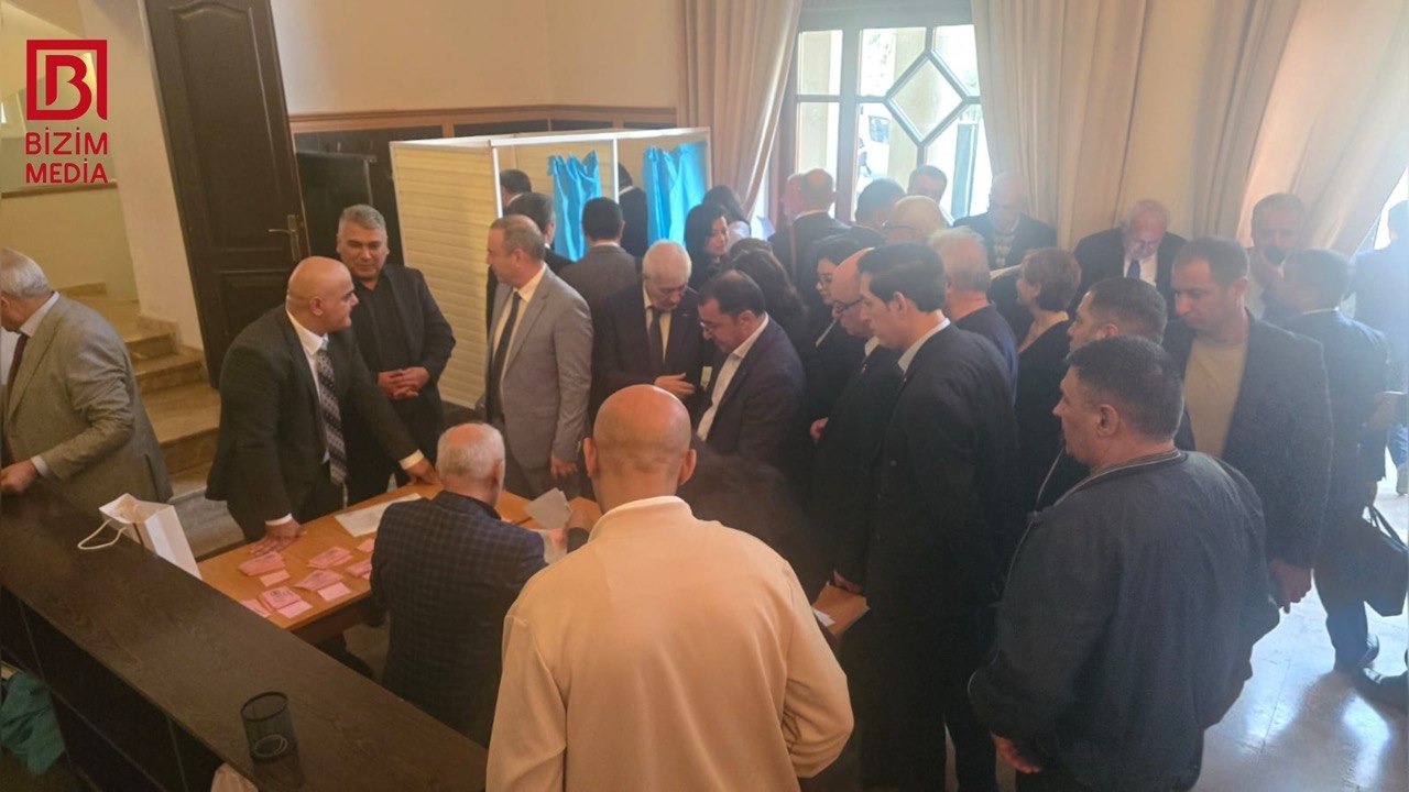Mətbuat Şurasının IX qurultayı KEÇİRİLİR - FOTO