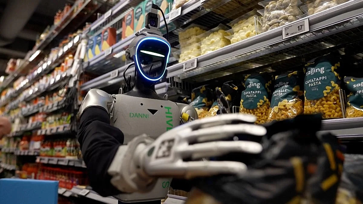 Danimarkada robotlar supermarketlərdə gecə növbəsinə hazırlaşır