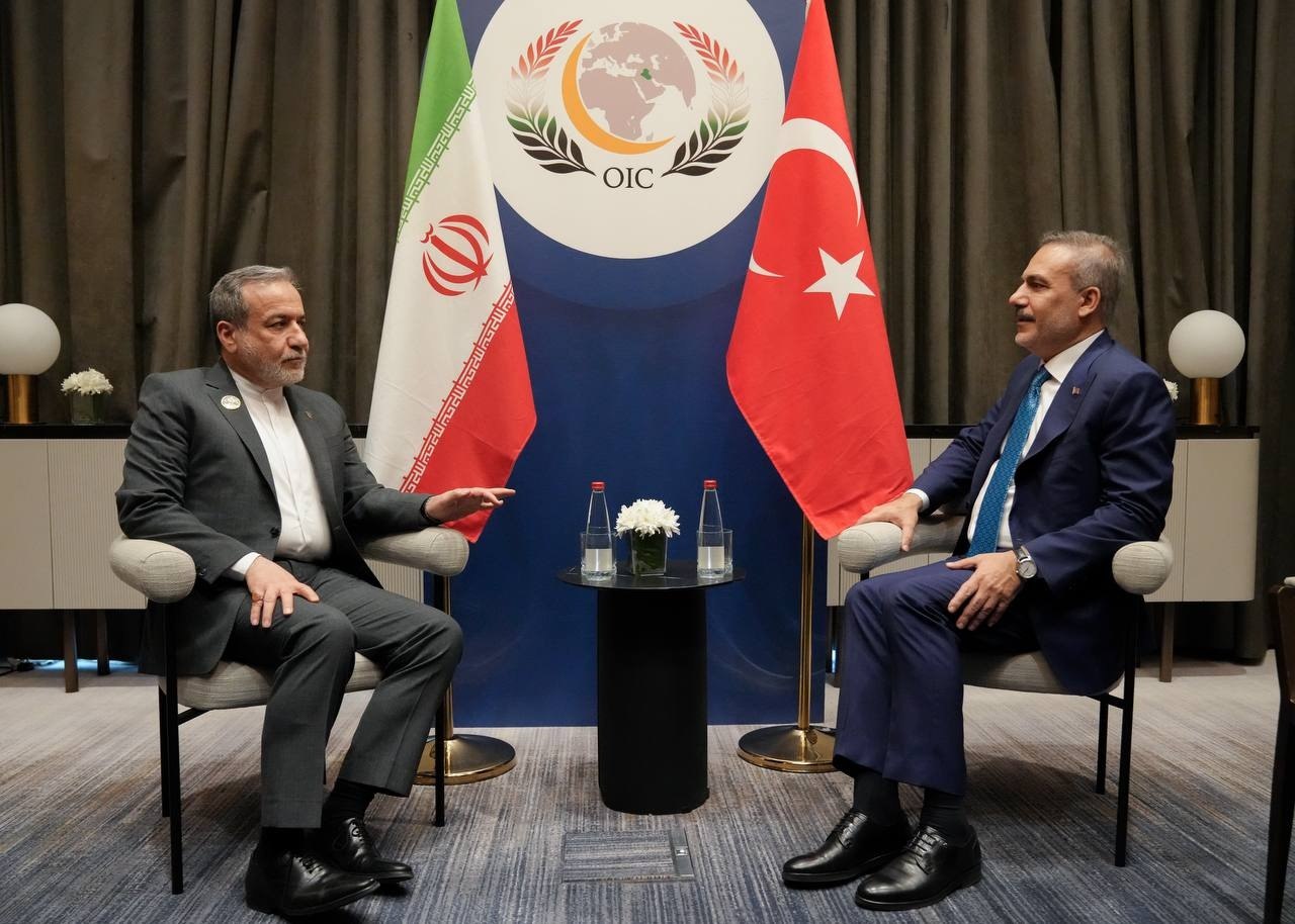 Hakan Fidan və Əraqçi İslam ölkələri arasında əməkdaşlığın gücləndirilməsindən DANIŞDILAR