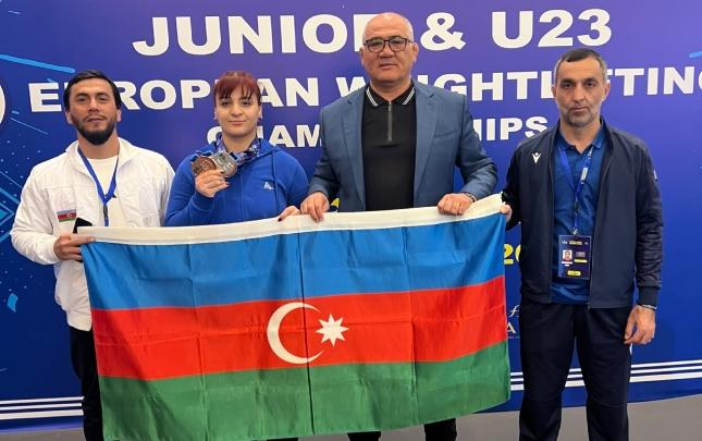 Atletimiz Avropa birinciliyində 3 medal QAZANDI