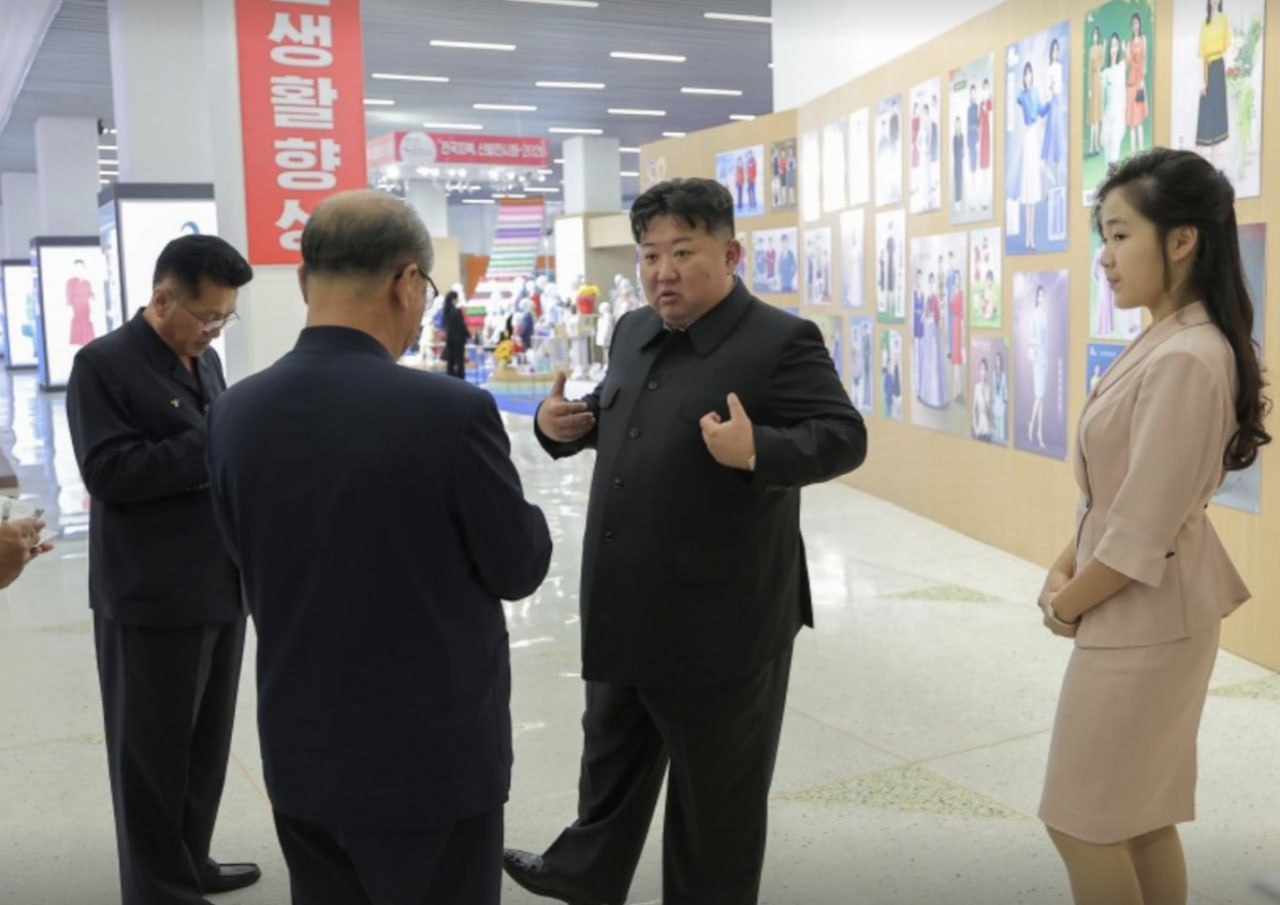 Kim Çen İnin ölüm xəbərini belə təkzib etdilər &ndash; FOTO