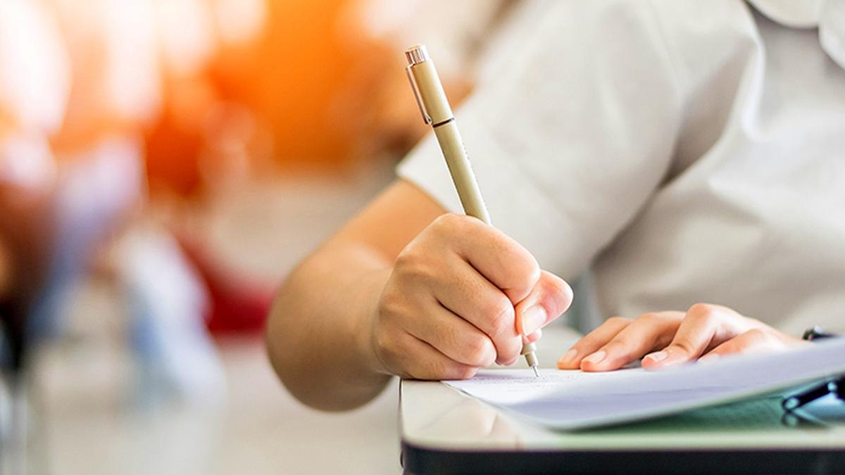 DİM fəlsəfə doktoru imtahanları üçün qeydiyyat elan etdi