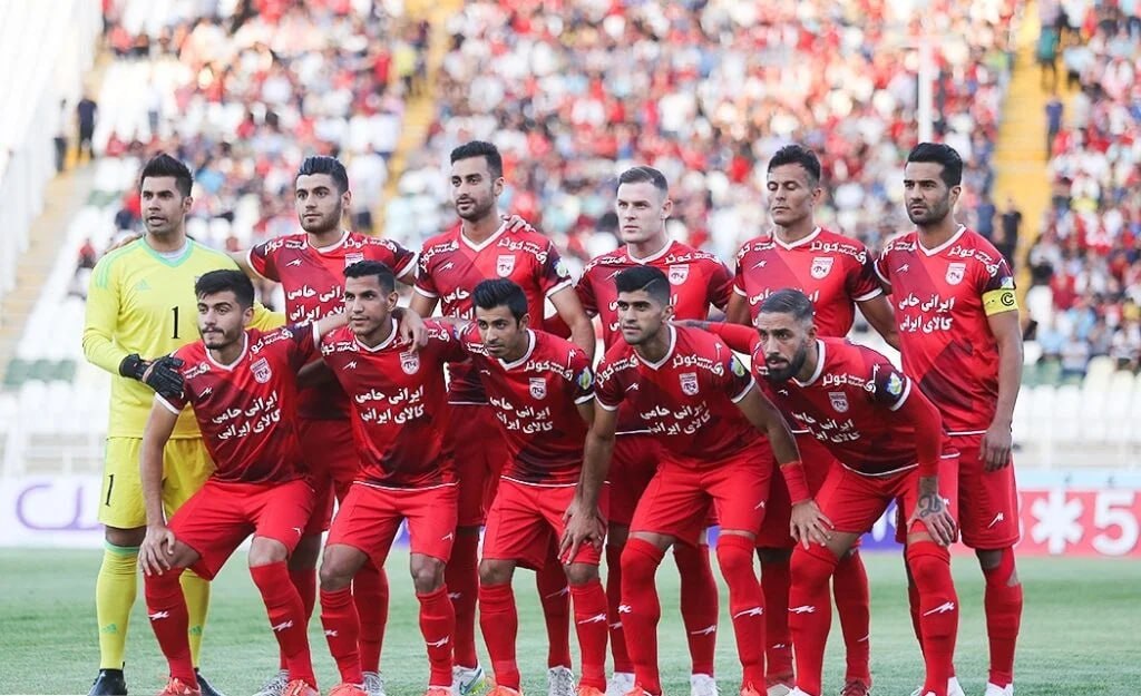 &ldquo;Traktor&rdquo; futbolçuları təhqirlərə görə stadionu tərk etdilər &ndash; VİDEO