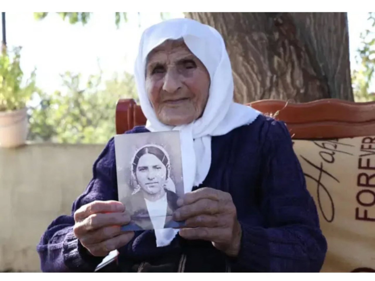 117 yaşlı Kamile nənənin pensiyası kəsildi - (Foto)