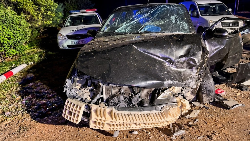 Culfada AĞIR QƏZA: 4 yaşlı uşaq öldü, 8 yaralı var - FOTO