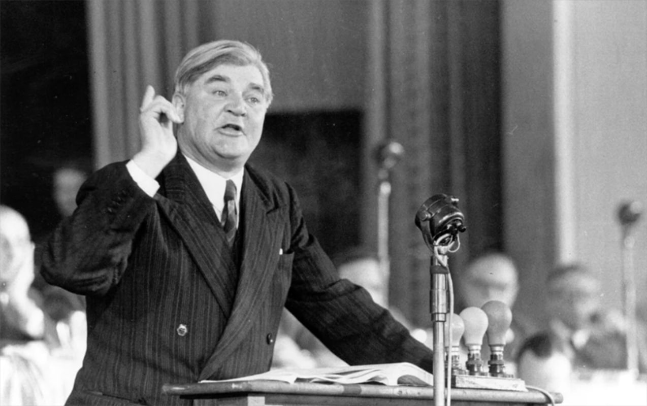Kəşfiyyat onu ölənə qədər izləyib - 27 illik sirr açıldı Kəşfiyyat onu ölənə qədər izləyib - 27 illik sirr açıldı