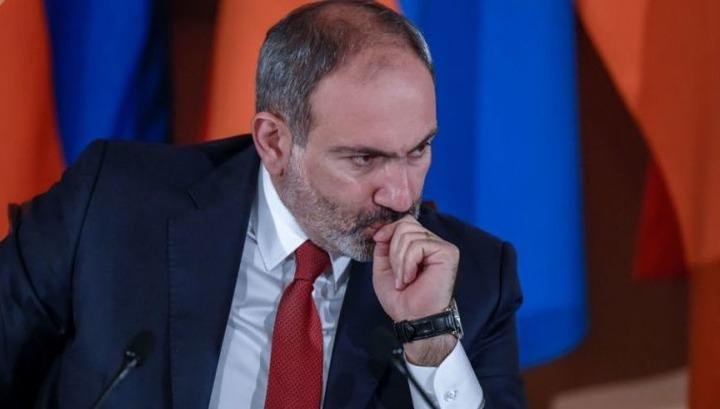 Hikmət Hacıyev: “Paşinyan dosyesinə daha bir cinayət əlavə etdi”