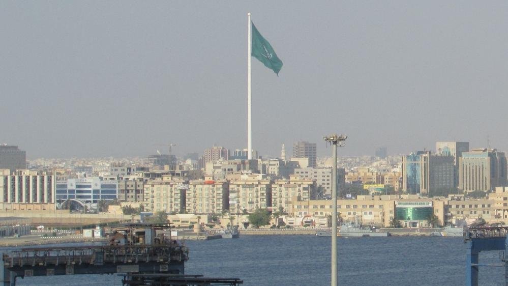 Səudiyyə Ərəbistanında Fransa konsulluğuna hücum edildi