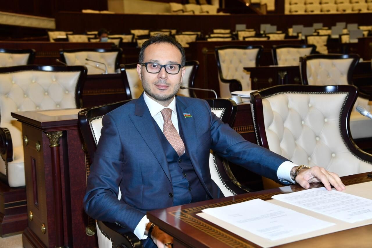 MİLLƏT VƏKİLİ: “Kəlbəcəri “məktəb müəllimlərinin” səriştəsizliyi ermənilərə təslim etmişdi”