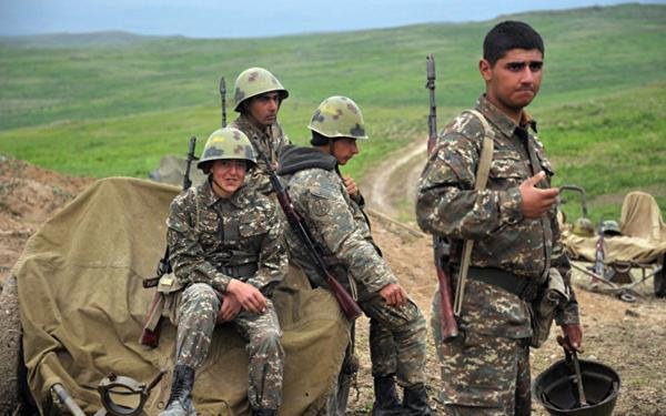 Ermənilər orduya köçürdükləri pulları geri istəyir