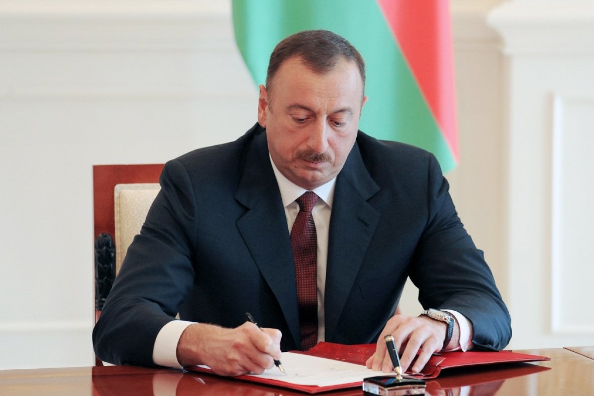 Prezident müddətli həqiqi hərbi xidmətə çağırışla bağlı sərəncam imzaladı