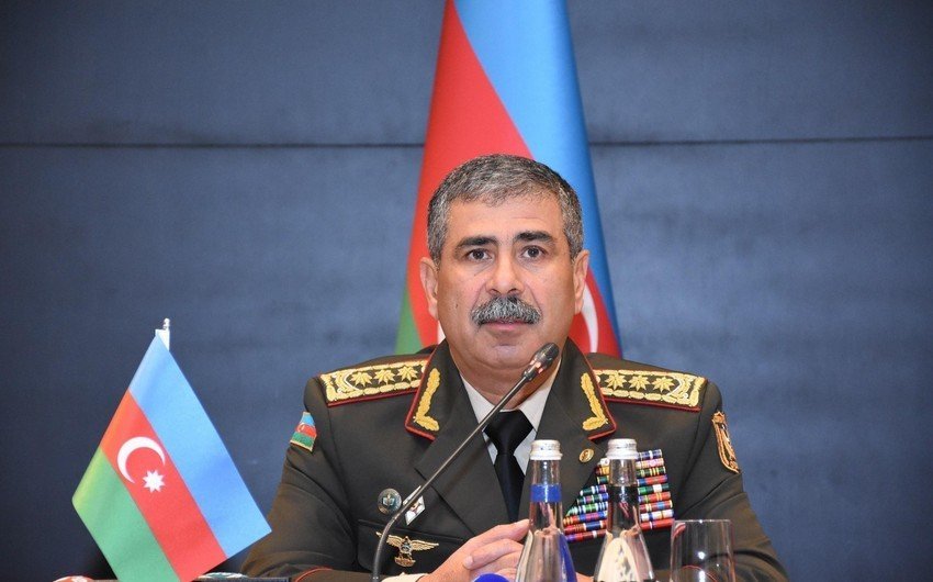 Zakir Həsənov Azərbaycan Ordusunu təbrik etdi