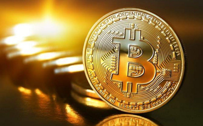 Tarixdə ilk - ''Bitcoin''lə futbolçu alındı Tarixdə ilk - ''Bitcoin''lə futbolçu alındı