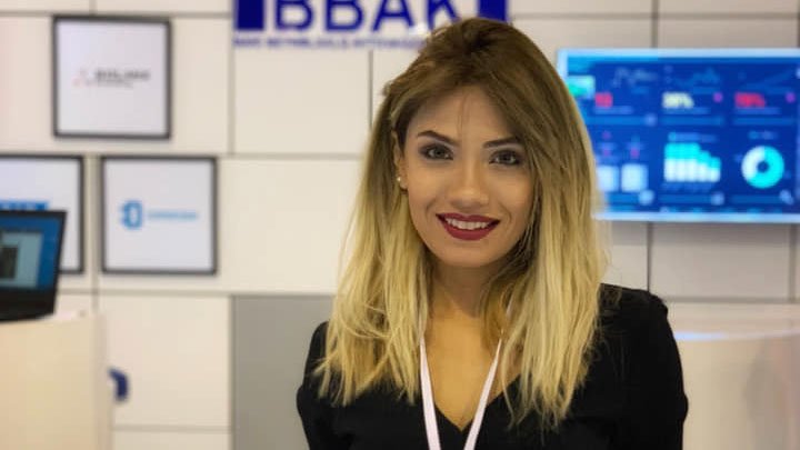 İşdən çıxan mətbuat katibi: “Heç nə bitmir, yolumuz uzundur”