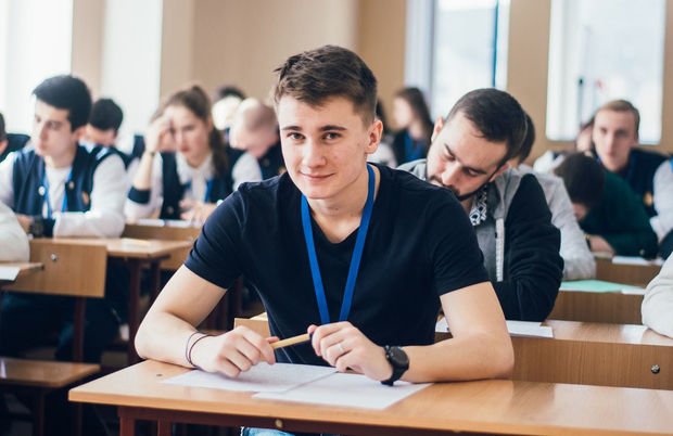 Möhlət hüququ ilə bağlı 18 yaşı tamam olan oğlanların NƏZƏRİNƏ