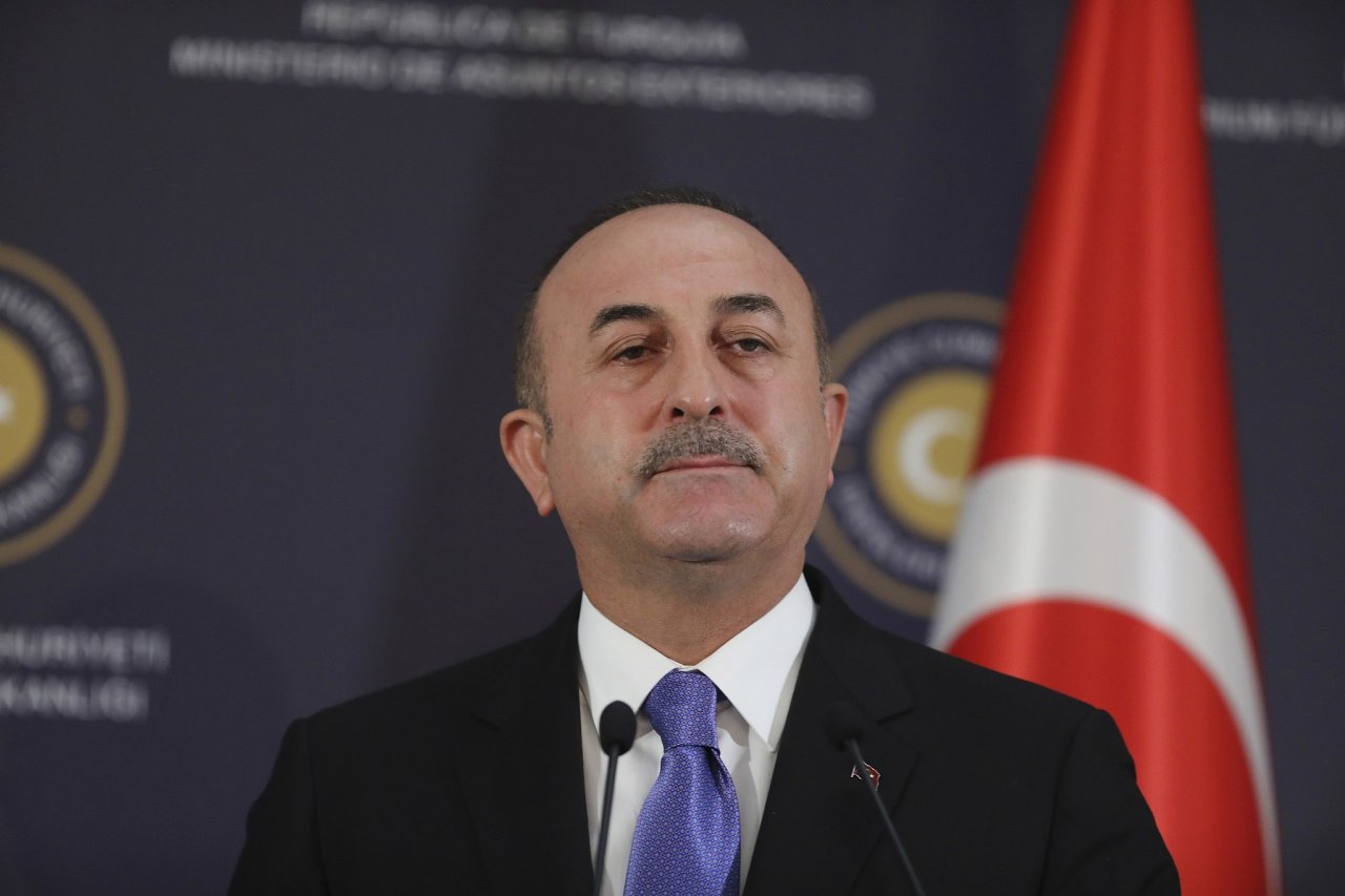 Çavuşoğlundan Rusiyanın Türkiyəyə uçuşları dayandırmasına reaksiya 
