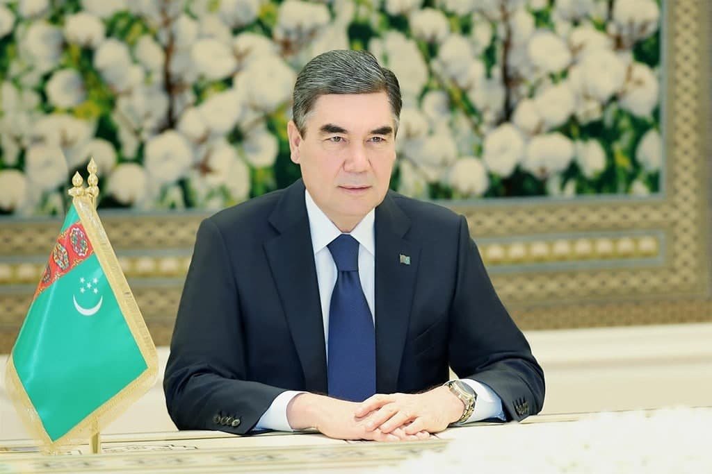Türkmənistan prezidentinin atası vəfat etdi - FOTO
