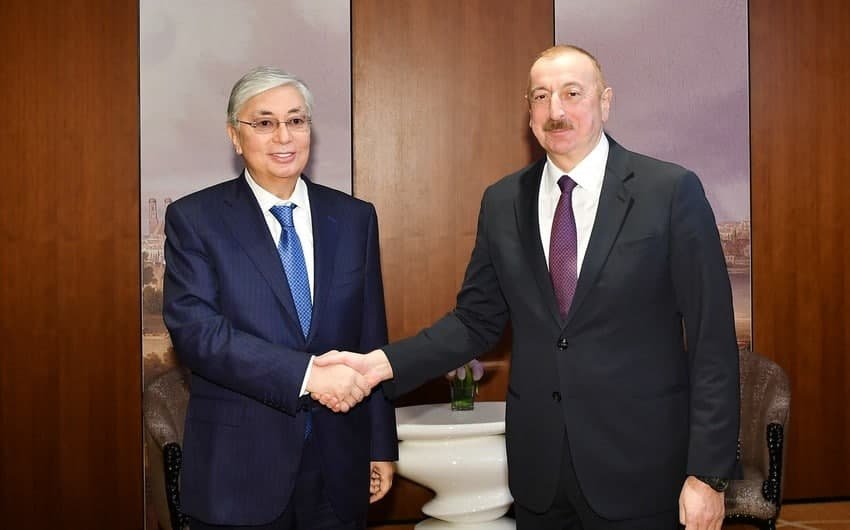 Tokayev İlham Əliyevi təbrik etdi: “Ən xoş arzularımı qəbul edin” Tokayev İlham Əliyevi təbrik etdi: “Ən xoş arzularımı qəbul edin”