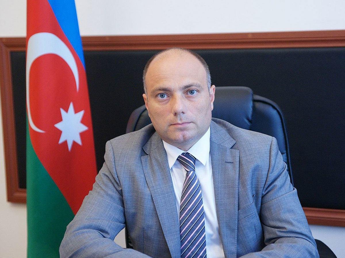 Anar Kərimovdan Anar Kərimovdan
