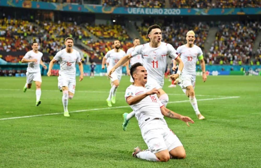 İsveçrə millisi dünya çempionunu məğlub etdi - Dörddəbir finala yüksəldi 