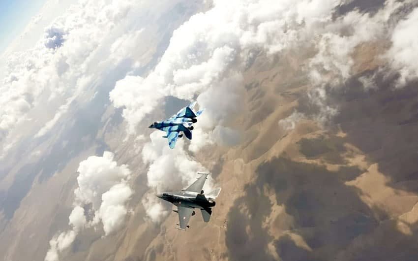 Azərbaycan pilotları hədəfləri məhv etdi