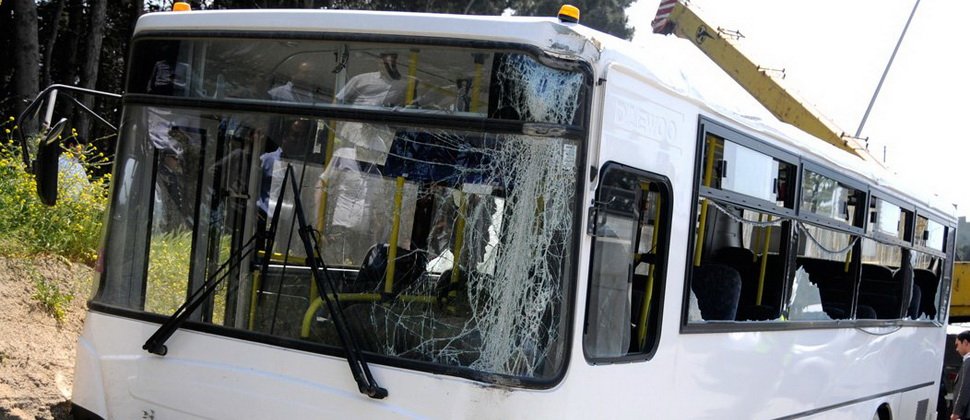 Sərnişin avtobusu qəzaya uğradı - 3 nəfər xəsarət aldı 