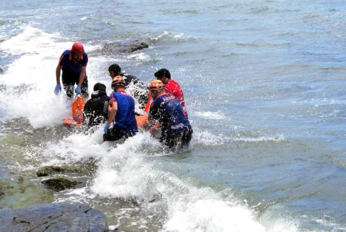 17 yaşlı oğlan suda boğuldu