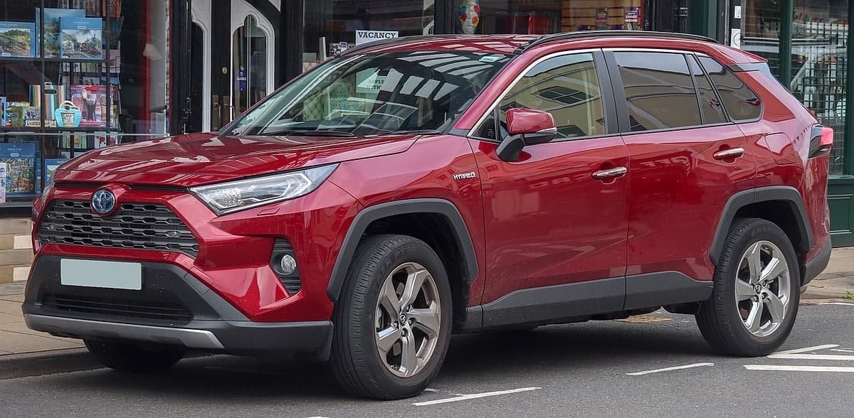Bakıya yeni avtomobil seriyası verildi - FOTO