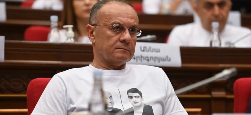 Qaçmağa siçan deşiyi axtaran Seyran Ohanyanın SON VİDEOSU Qaçmağa siçan deşiyi axtaran Seyran Ohanyanın SON VİDEOSU