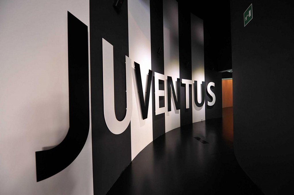 Yuventusun perspektivli futbolçusu öldü - FOTO