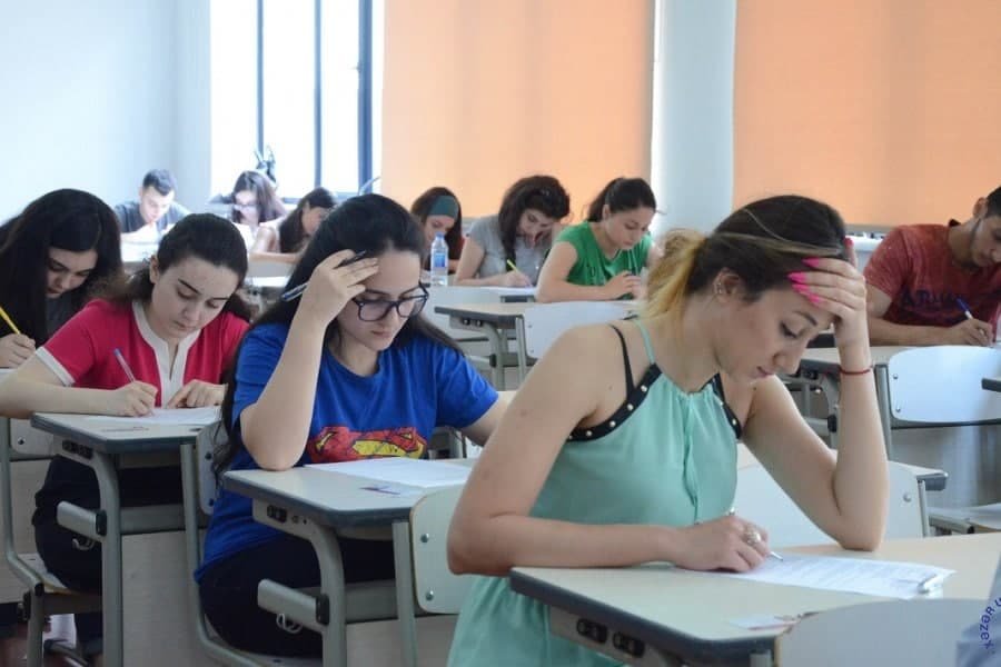 Rezidenturaya qəbul imtahanının ikinci mərhələsinə qeydiyyat başlanır – SABAHDAN