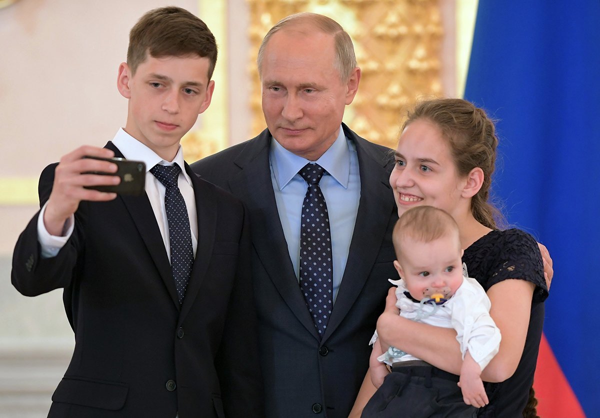 Uşağa “Putin” adının qoyulmasına icazə verilmədi - TƏFƏRRÜATLAR 