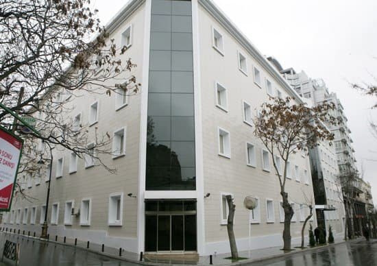 Bu xəstəxanaya yeni direktor təyin edildi - FOTO