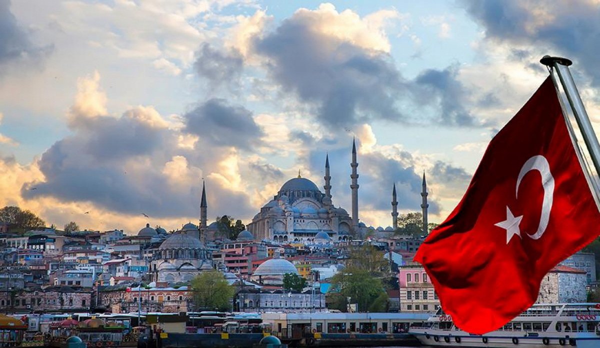 Türkiyədə bu gün koronavirusdan 213 nəfər öldü Türkiyədə bu gün koronavirusdan 213 nəfər öldü
