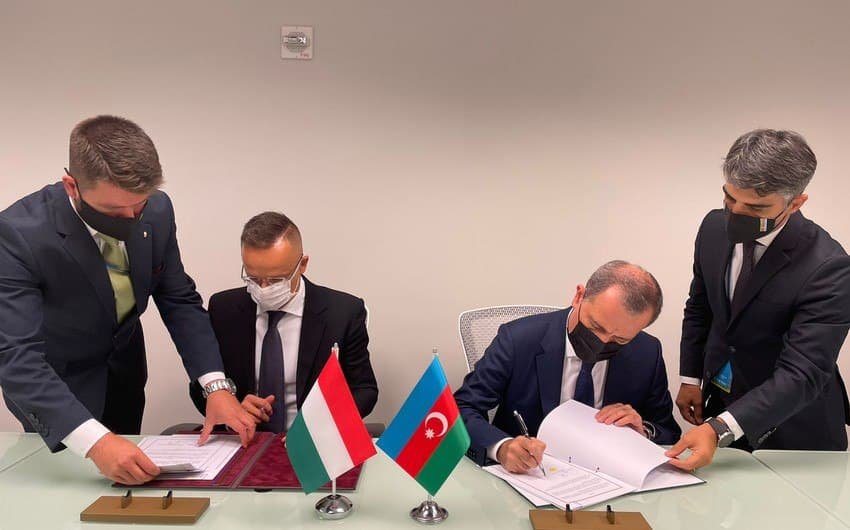 Macarıstanlı nazirdən Qarabağla bağlı TƏKLİF - FOTO