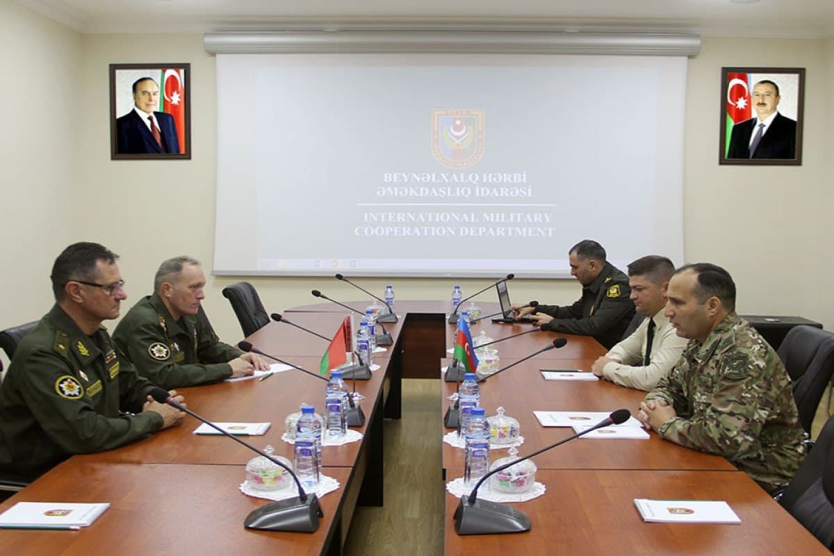 Azərbaycan və Belarus Müdafiə nazirlikləri arasında GÖRÜŞ - Hansı məsələlər müzakirə edildi? Azərbaycan və Belarus Müdafiə nazirlikləri arasında GÖRÜŞ - Hansı məsələlər müzakirə edildi?