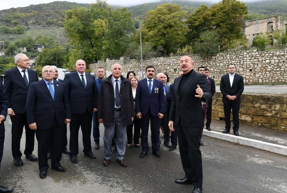 Dövlət başçısı Xocavənd rayon ictimaiyyətinin nümayəndələri ilə görüşdü - FOTO