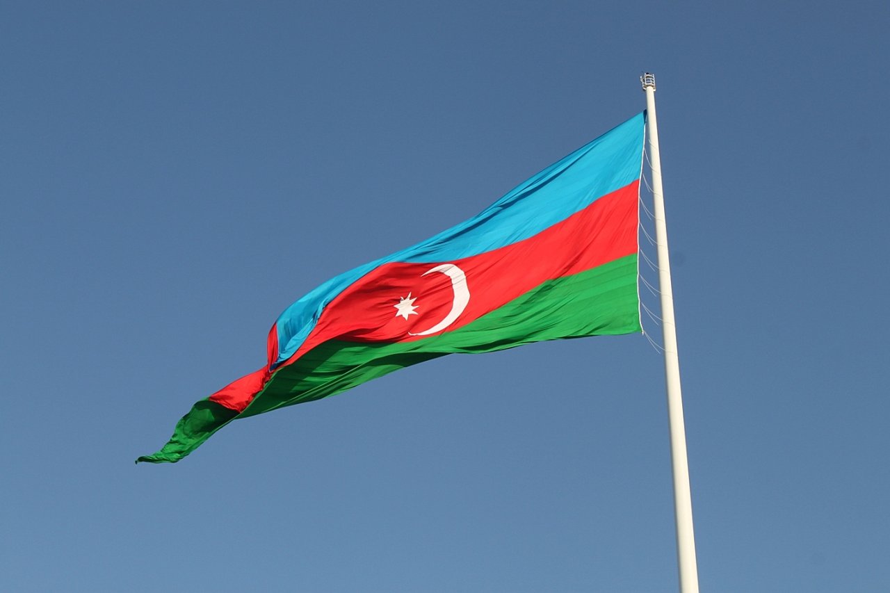 Bu gün Azərbaycanın Müstəqilliyinin Bərpası Günüdür