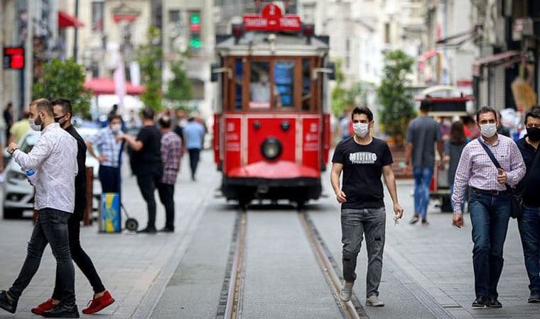 Türkiyədə koronavirusdan daha 214 nəfər ölüb Türkiyədə koronavirusdan daha 214 nəfər ölüb