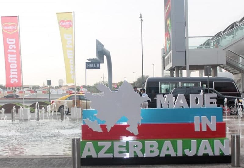 “Made in Azerbaijan” məhsullarına sərbəst satış sertifikatları verildi “Made in Azerbaijan” məhsullarına sərbəst satış sertifikatları verildi