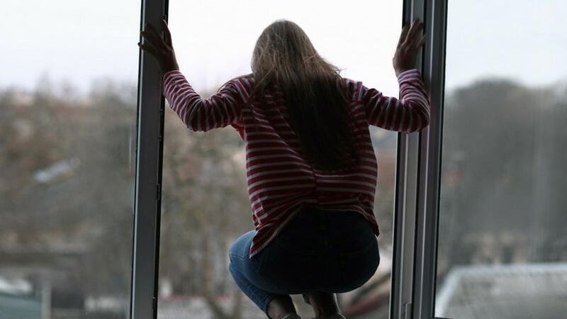 Abşeronda qadın intihara cəhd edib – FHN məlumat yaydı