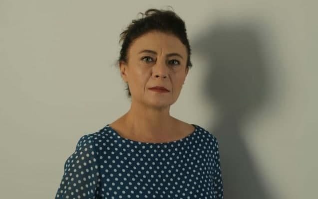 Tanınmış aktrisa xərçəng xəstəliyindən vəfat etdi - FOTO Tanınmış aktrisa xərçəng xəstəliyindən vəfat etdi - FOTO