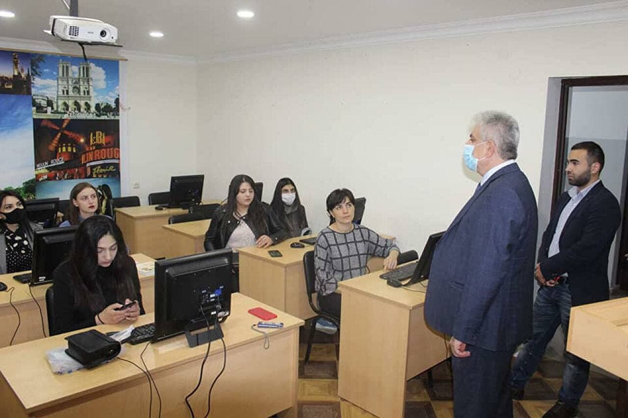 Xankəndi şəhərində ilk Azərbaycanşünaslıq mərkəzi açıldı - FOTO Xankəndi şəhərində ilk Azərbaycanşünaslıq mərkəzi açıldı - FOTO