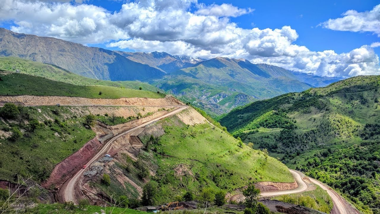 Kəlbəcərə elektrik xəttlərinin çəkilişi yekunlaşır - FOTO