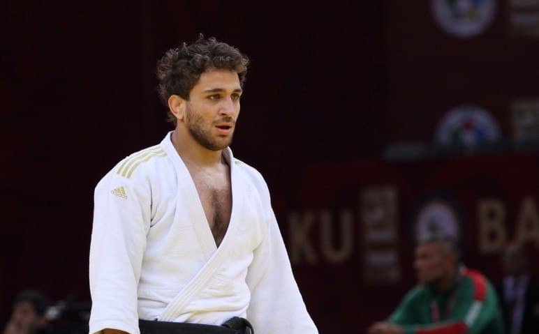 Böyük Dəbilqə: Hidayət Heydərov bürünc medal qazandı