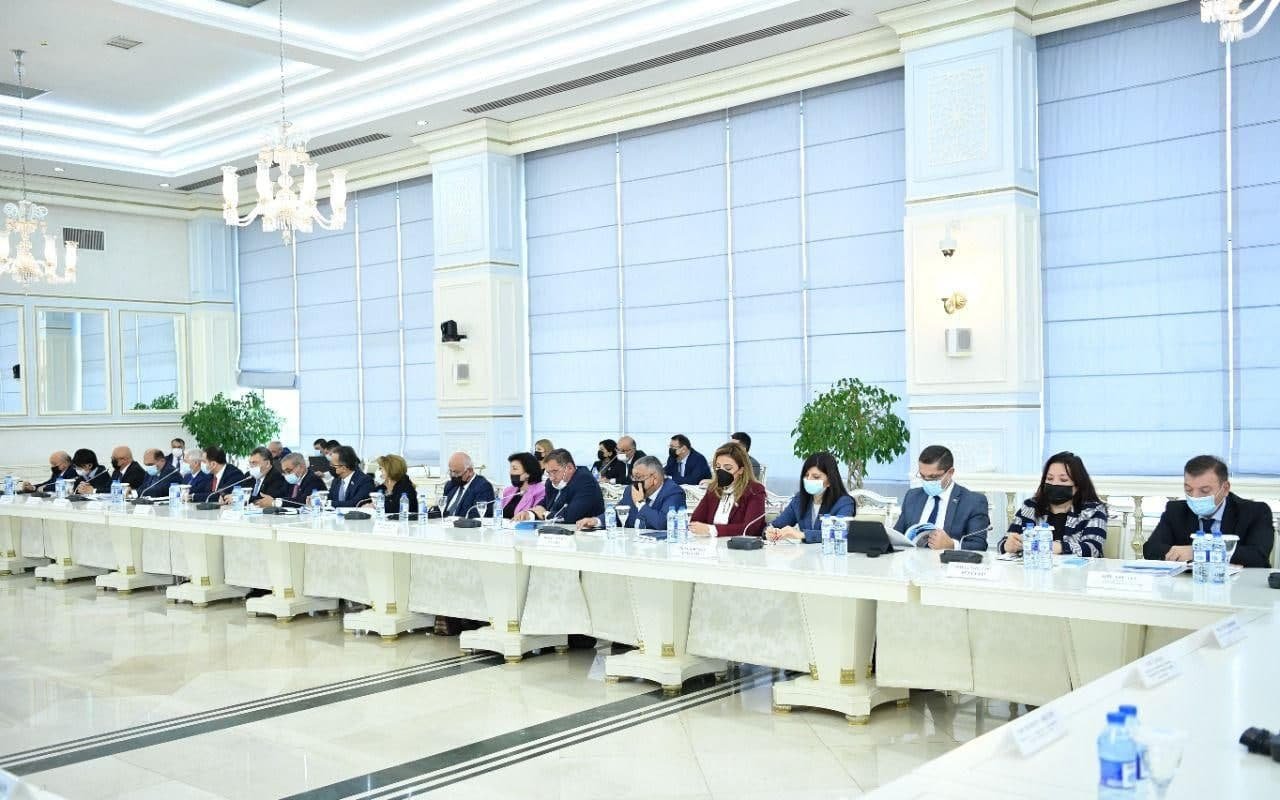 Milli Məclisin 5 komitəsində dövlət büdcəsi müzakirə edildi - FOTO